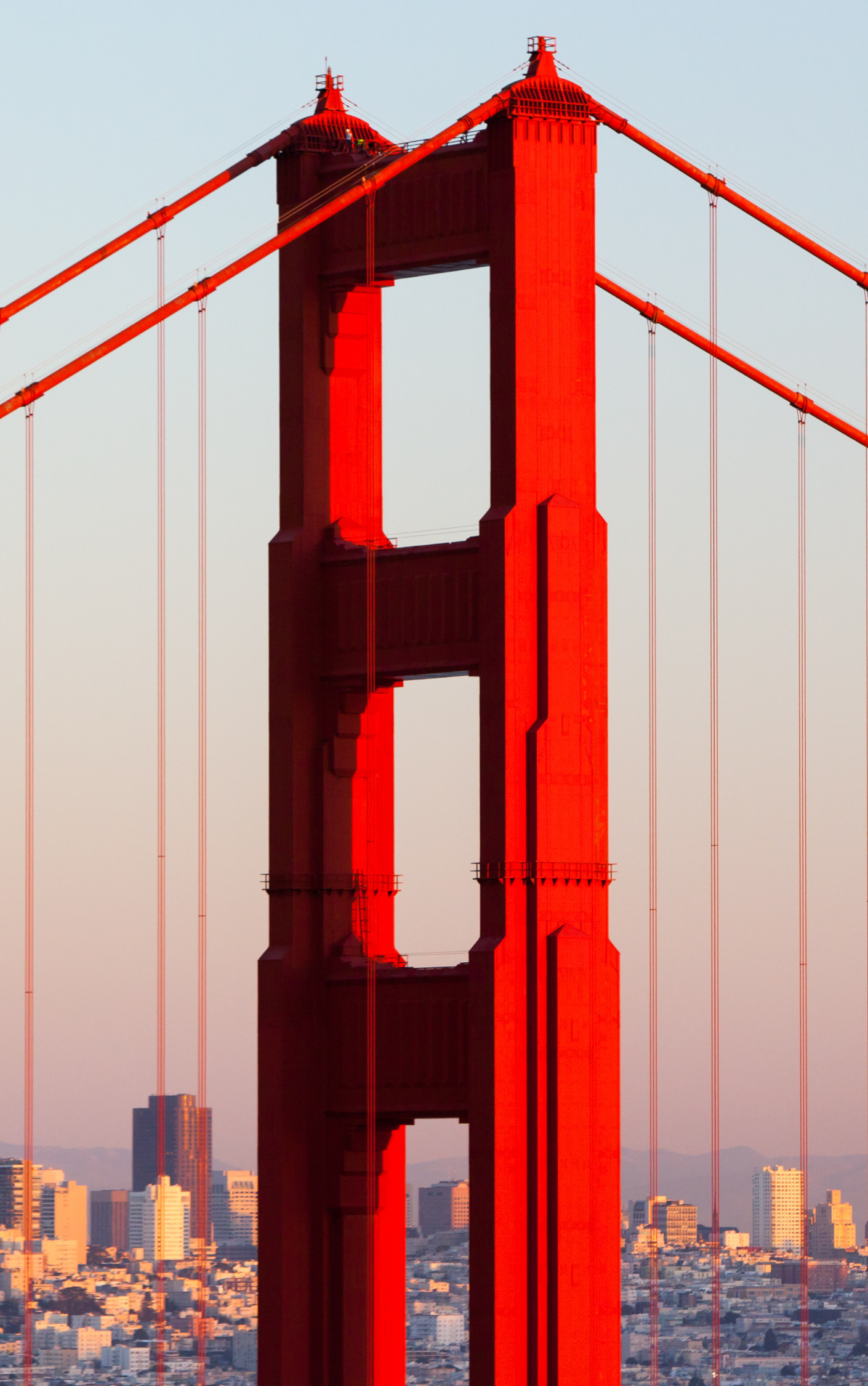 Close-up bridge structure